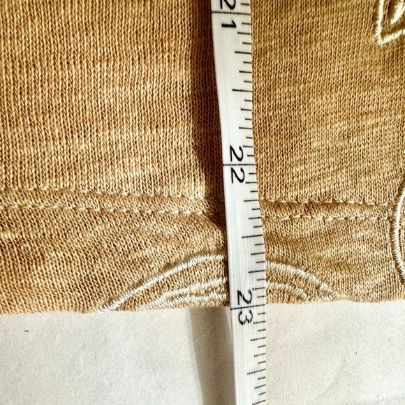 Chicos Women's 100% Linen Embroidered Knit Top Size 0 (Small) Tan Floral Boho - Picture 8 of 13